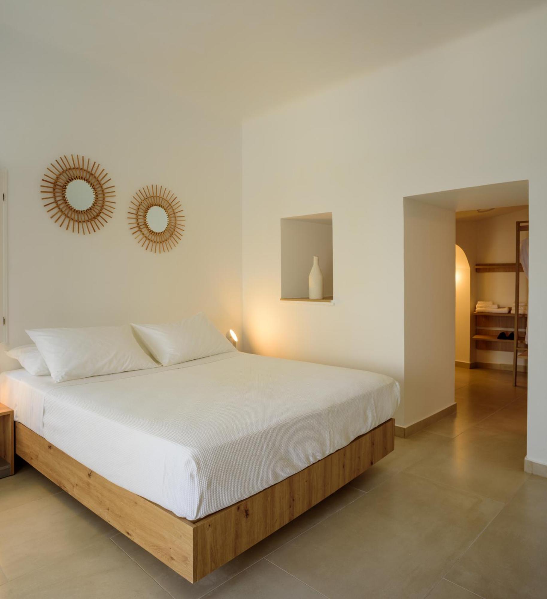 Anemos Family Suites Fira  Zewnętrze zdjęcie